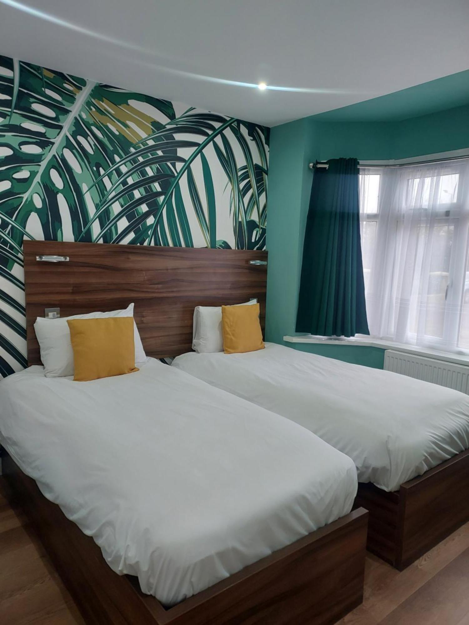 Heathrow-Windsor Guest House Σλόουθ Εξωτερικό φωτογραφία