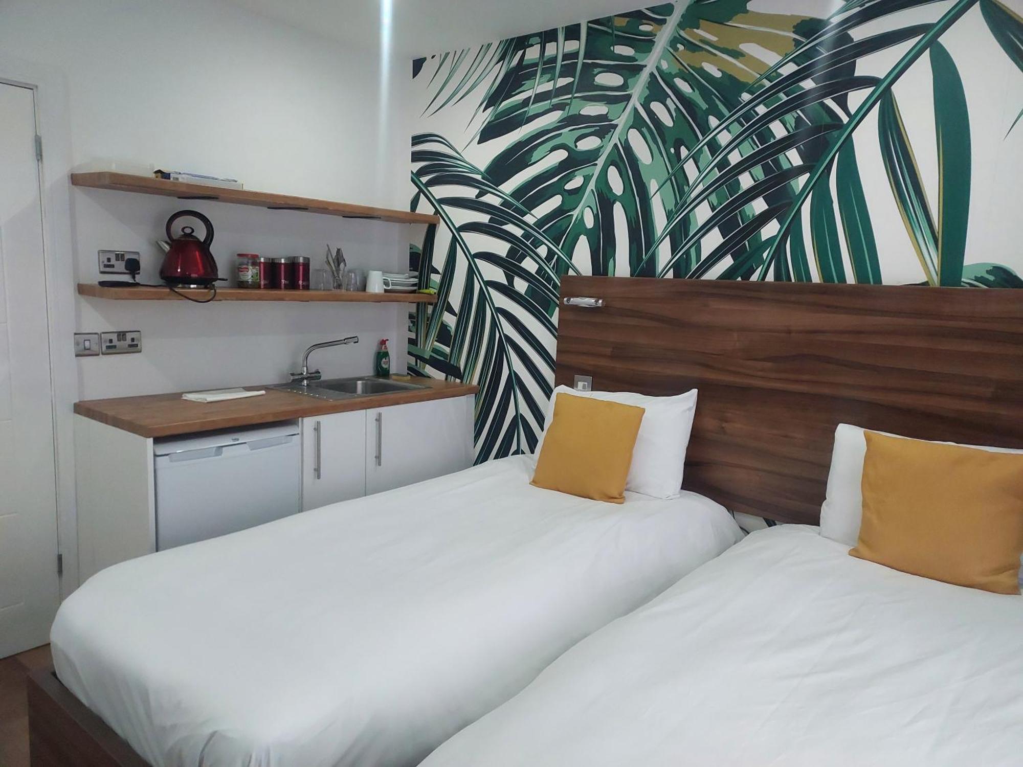 Heathrow-Windsor Guest House Σλόουθ Εξωτερικό φωτογραφία