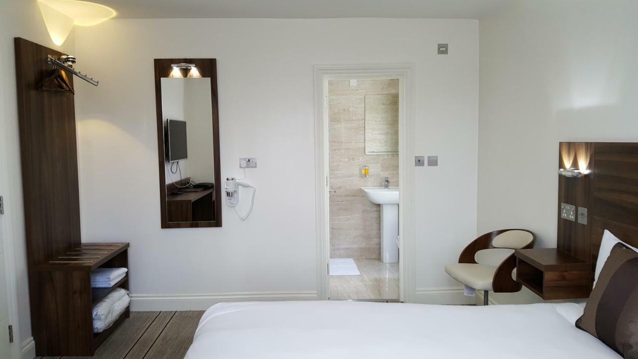 Heathrow-Windsor Guest House Σλόουθ Εξωτερικό φωτογραφία