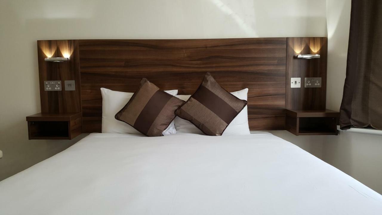 Heathrow-Windsor Guest House Σλόουθ Εξωτερικό φωτογραφία