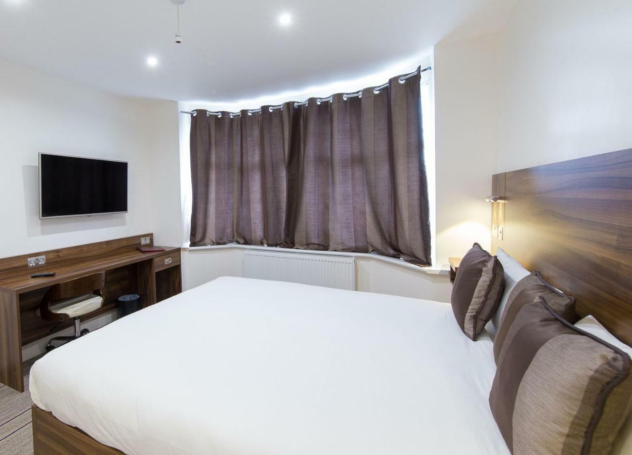 Heathrow-Windsor Guest House Σλόουθ Εξωτερικό φωτογραφία