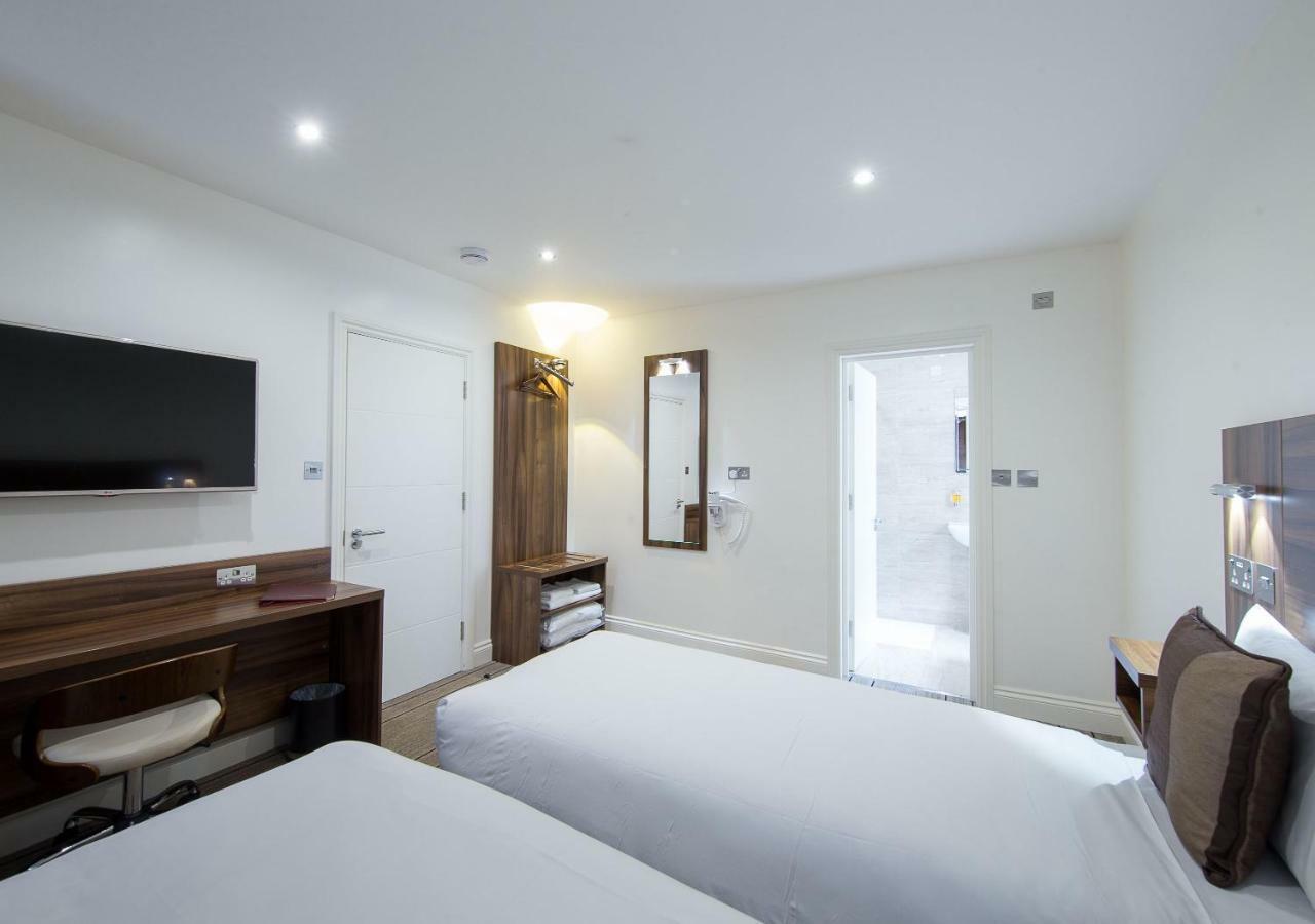 Heathrow-Windsor Guest House Σλόουθ Εξωτερικό φωτογραφία