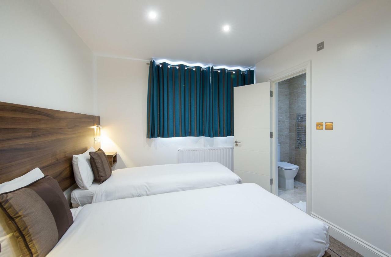 Heathrow-Windsor Guest House Σλόουθ Εξωτερικό φωτογραφία