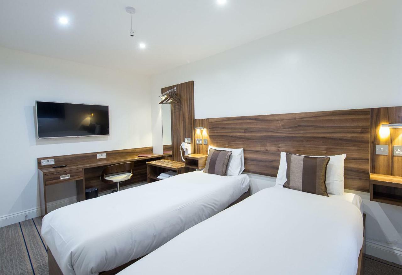 Heathrow-Windsor Guest House Σλόουθ Εξωτερικό φωτογραφία