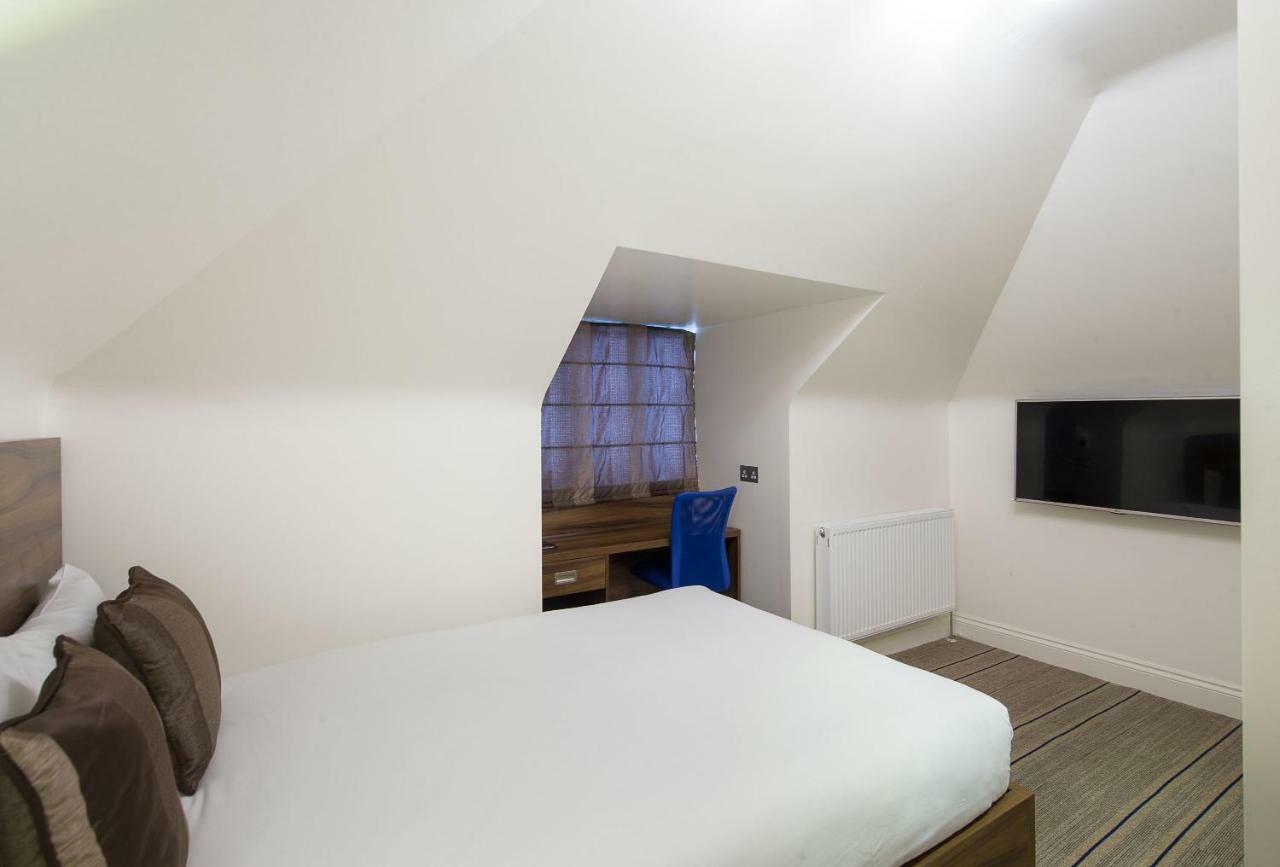 Heathrow-Windsor Guest House Σλόουθ Εξωτερικό φωτογραφία
