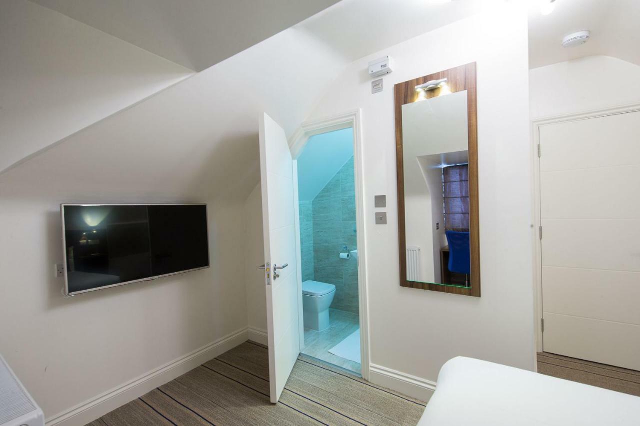 Heathrow-Windsor Guest House Σλόουθ Εξωτερικό φωτογραφία